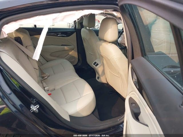 2020 BUICK REGAL SPORTBACK AWD ESSENCE 8