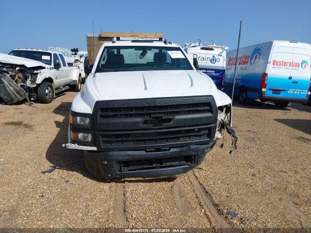2022 CHEVROLET SILVERADO 4500HD 1WT 12