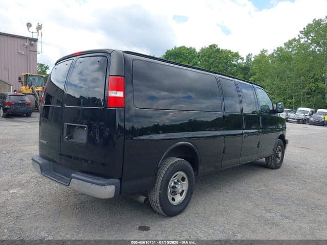 2017 CHEVROLET EXPRESS 3500 LT 4