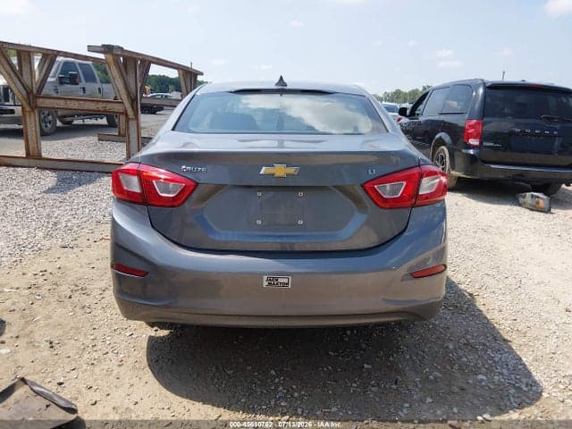 2018 CHEVROLET CRUZE LT AUTO 16