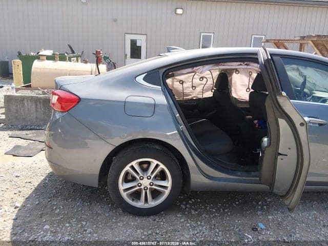 2018 CHEVROLET CRUZE LT AUTO 8