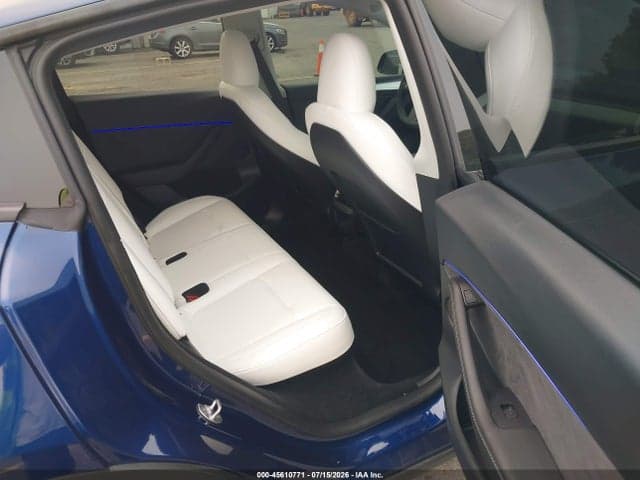 2024 TESLA MODEL Y PERFORMANCE DUAL MOTOR ALL-WHEEL DRIVE 8