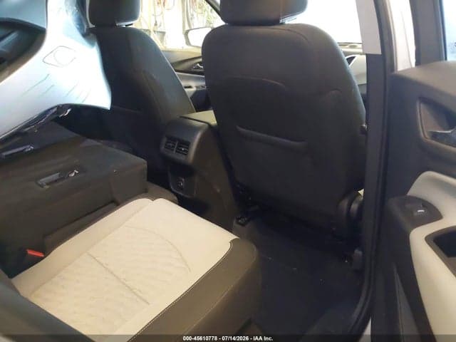 2019 CHEVROLET EQUINOX LS 8