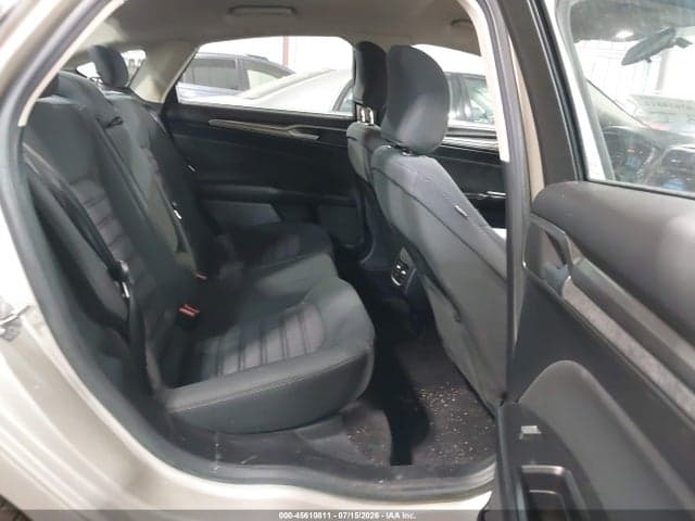 2017 FORD FUSION SE 8