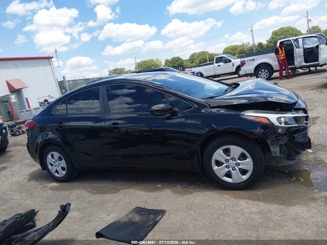 2017 KIA FORTE LX 13