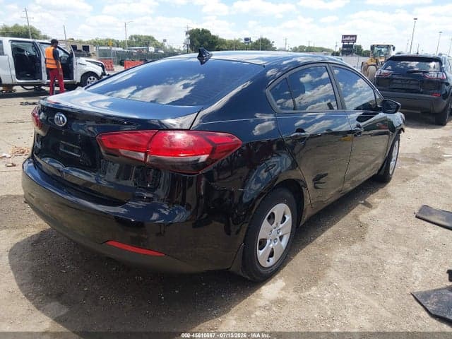 2017 KIA FORTE LX 4