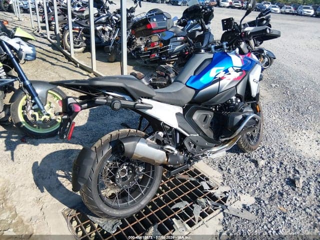 2025 BMW R 1300 GS 4