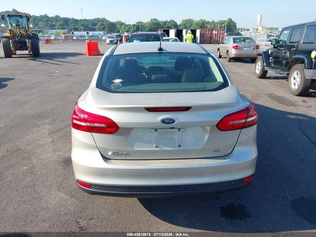2018 FORD FOCUS SE 16