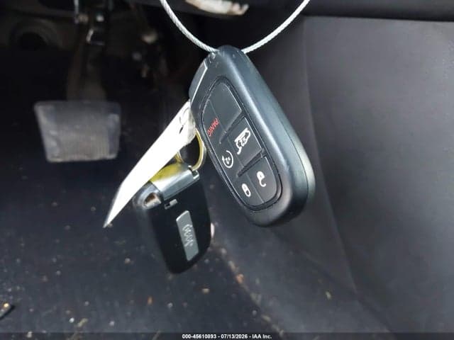 2019 JEEP CHEROKEE LIMITED 4X4 11