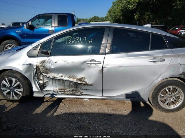 2017 TOYOTA PRIUS TWO 14