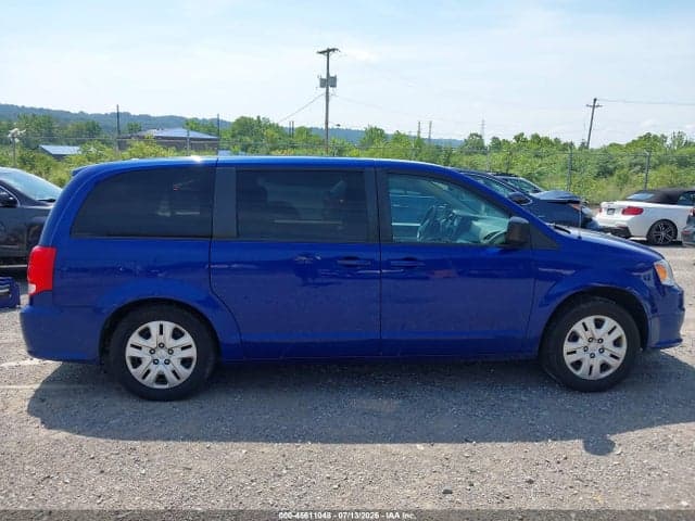 2018 DODGE GRAND CARAVAN SE 13