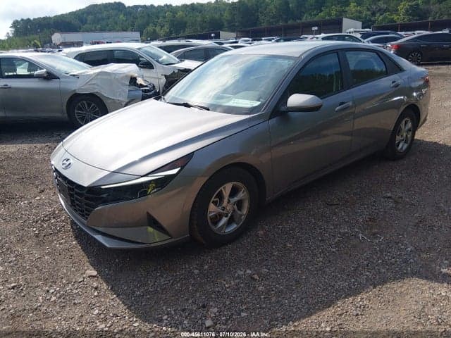 2023 HYUNDAI ELANTRA SE 2