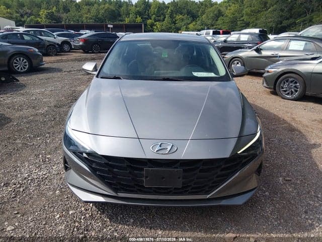 2023 HYUNDAI ELANTRA SE 6