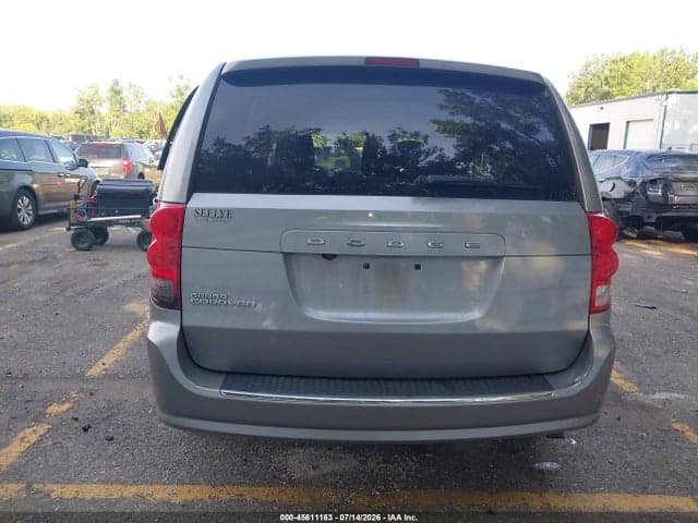 2017 DODGE GRAND CARAVAN SE 16