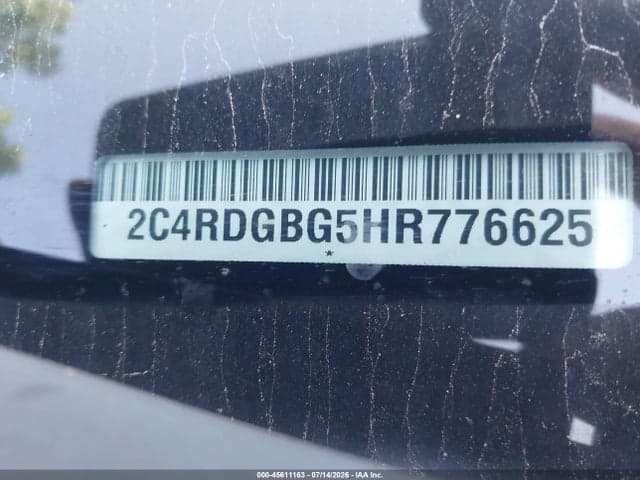 2017 DODGE GRAND CARAVAN SE 9