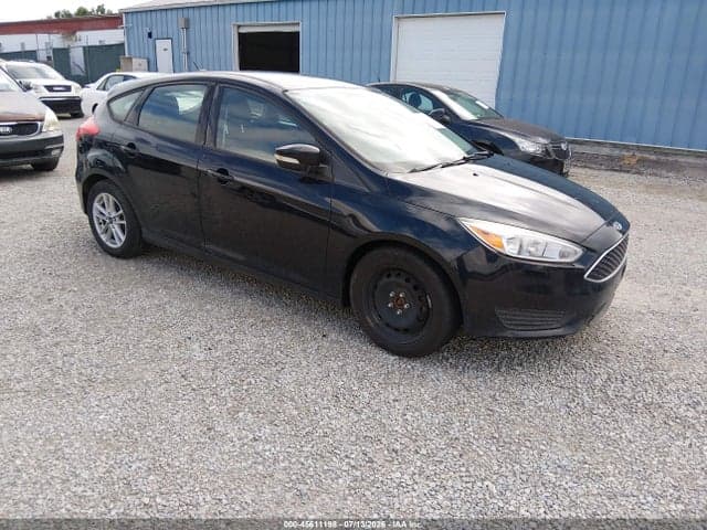 2017 FORD FOCUS SE 1