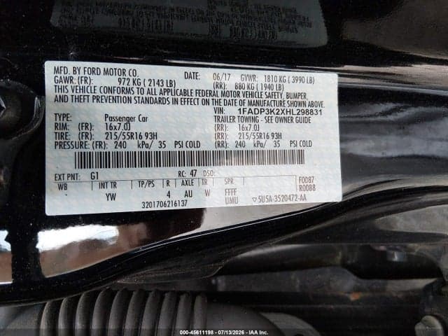 2017 FORD FOCUS SE 9