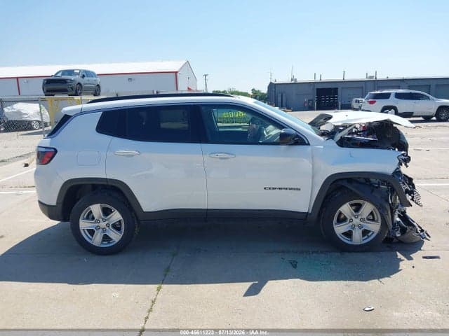 2022 JEEP COMPASS LATITUDE 4X4 13