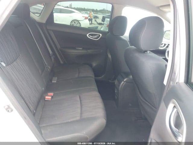 2019 NISSAN SENTRA SV 8