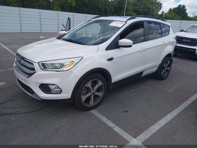 2017 FORD ESCAPE SE 2