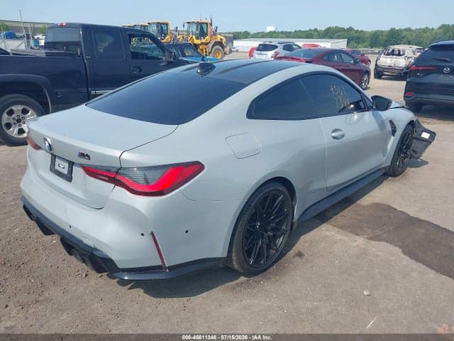 2022 BMW M4 COMPETITION 4