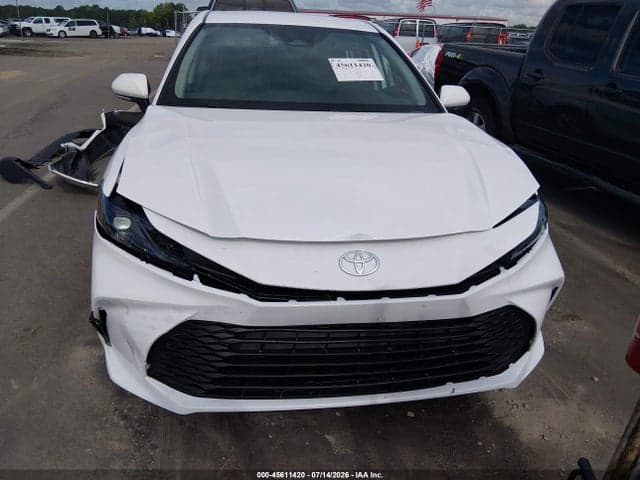 2026 TOYOTA CAMRY LE 19