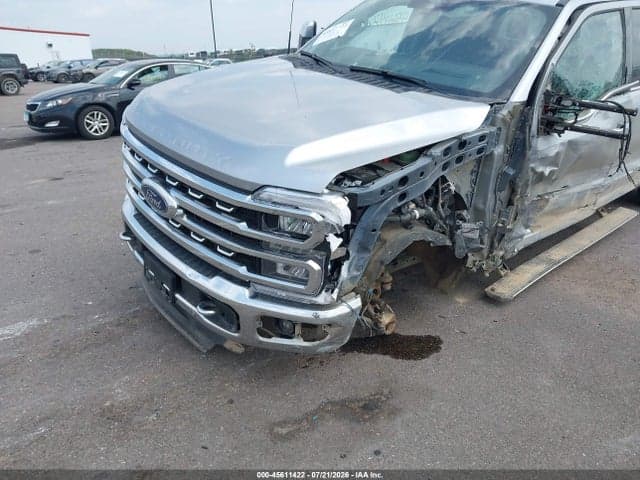 2024 FORD F-350 LARIAT 6
