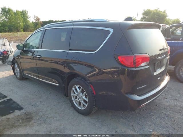 2020 CHRYSLER PACIFICA TOURING L 3