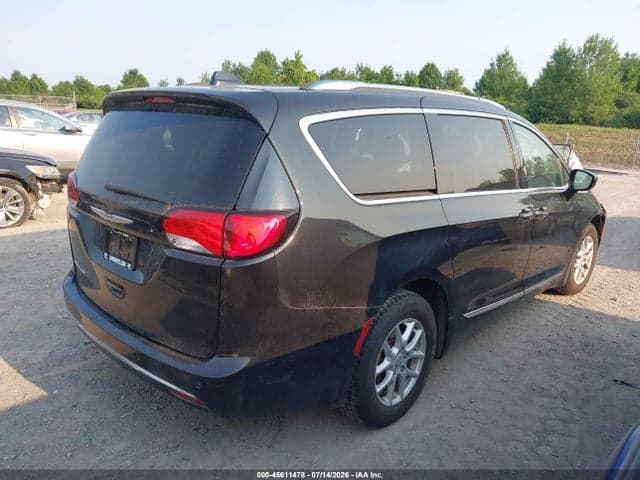 2020 CHRYSLER PACIFICA TOURING L 4