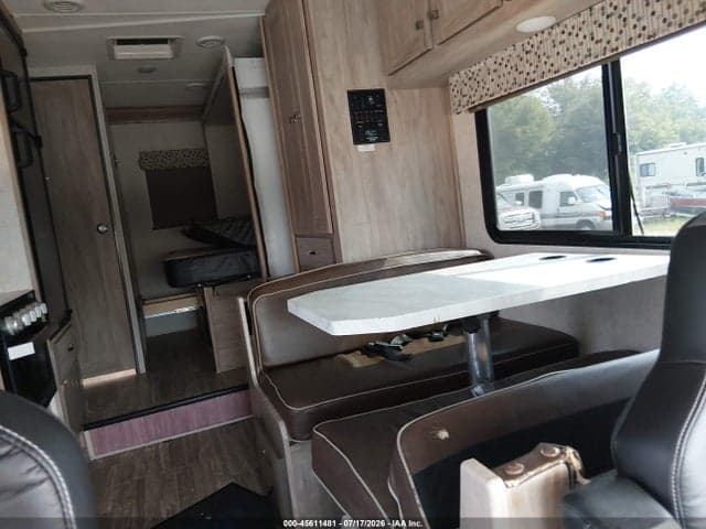 2019 FORD E-450 CUTAWAY 5