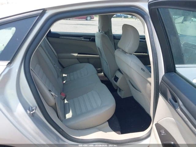 2017 FORD FUSION SE 8