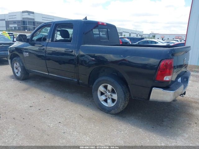2023 RAM 1500 CLASSIC 3