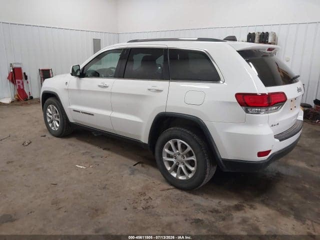 2021 JEEP GRAND CHEROKEE LAREDO E 4X4 3