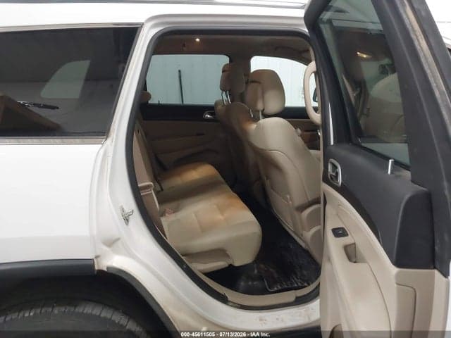 2021 JEEP GRAND CHEROKEE LAREDO E 4X4 8
