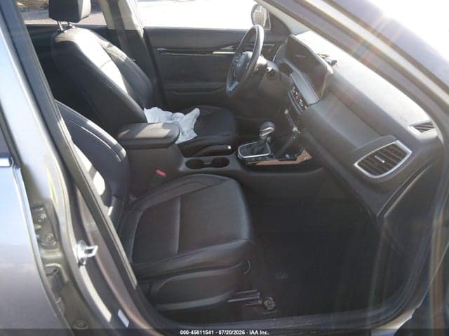 2024 KIA SELTOS EX 5