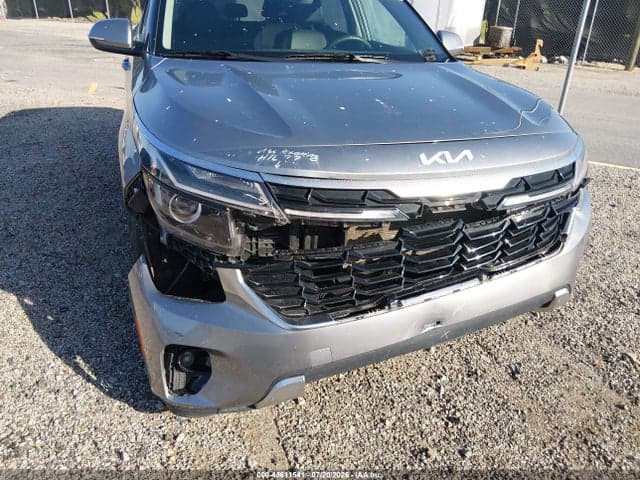 2024 KIA SELTOS EX 6