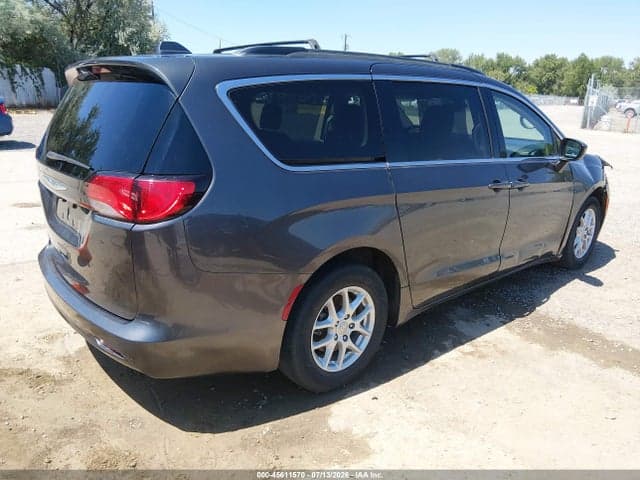 2020 CHRYSLER VOYAGER LXI 4