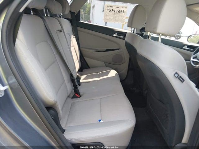 2019 HYUNDAI TUCSON SE 8