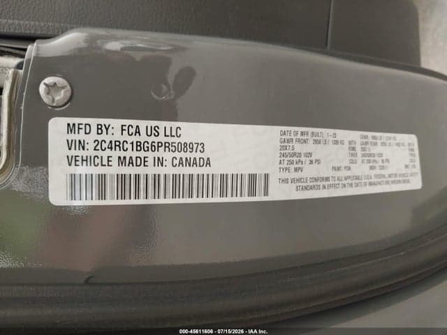 2023 CHRYSLER PACIFICA TOURING L 9