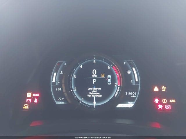 2017 LEXUS IS 200T 7