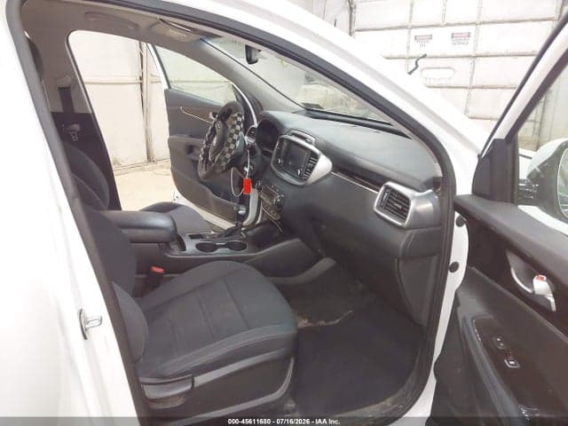2019 KIA SORENTO 2.4L LX 5