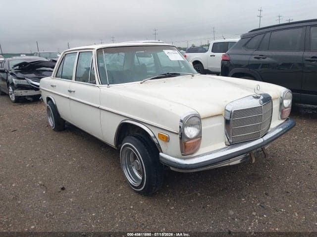 1971 MERCEDES-BENZ BENZ 220 BB