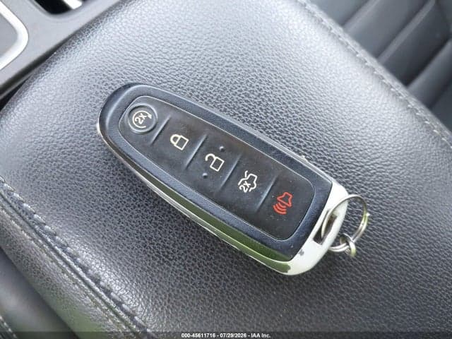 2017 FORD ESCAPE TITANIUM 11