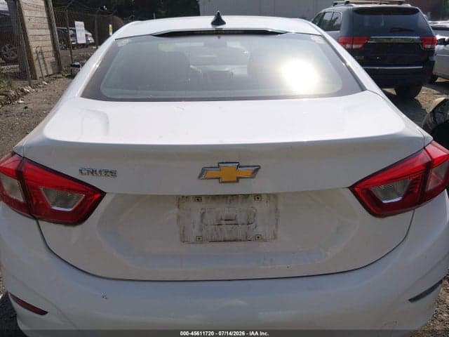 2018 CHEVROLET CRUZE LS AUTO 16