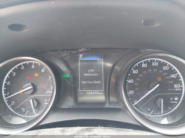 2022 TOYOTA CAMRY SE 7
