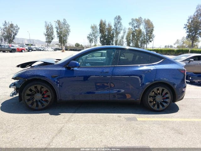 2022 TESLA MODEL Y PERFORMANCE DUAL MOTOR ALL-WHEEL DRIVE 18