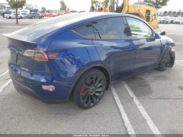 2022 TESLA MODEL Y PERFORMANCE DUAL MOTOR ALL-WHEEL DRIVE 4