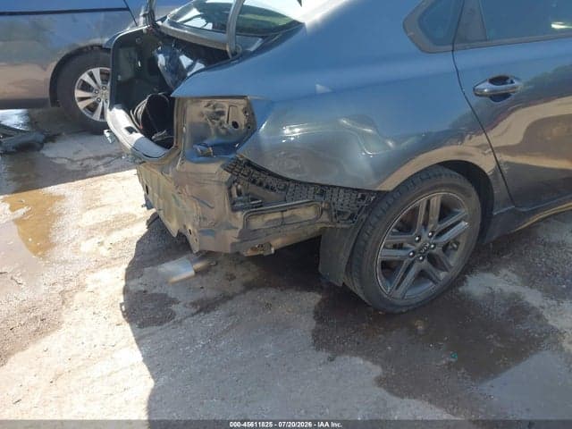 2020 KIA FORTE GT-LINE 19