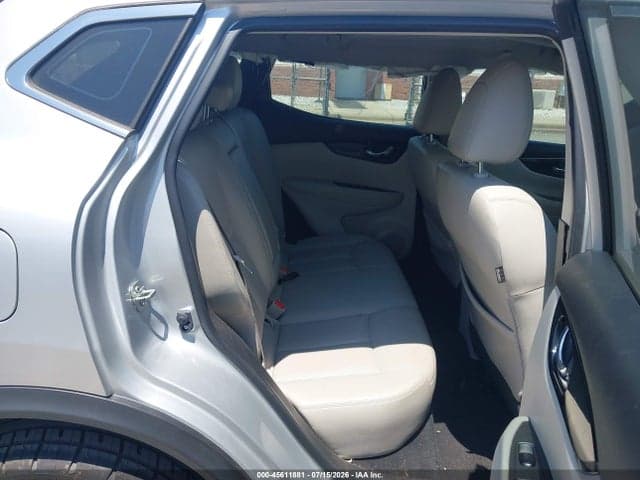 2018 NISSAN ROGUE SPORT SL 8