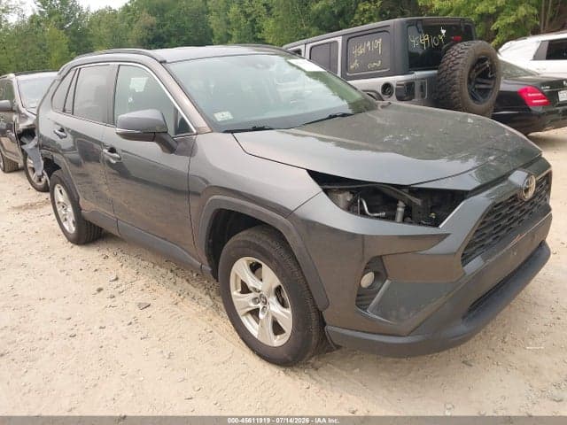 2020 TOYOTA RAV4 XLE - 1